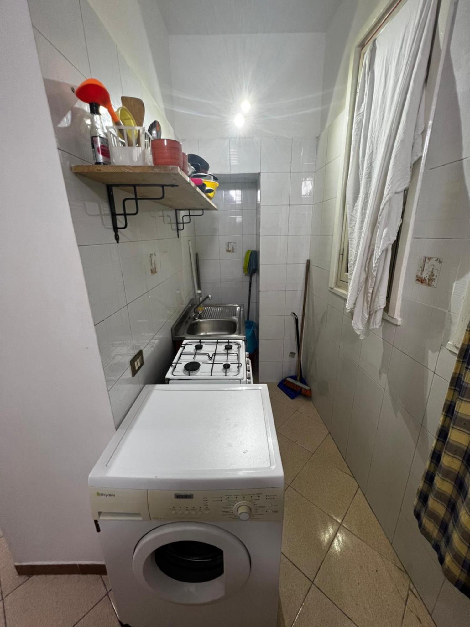 1 Room Apartment Near By Central Train Station Palermo Exterior photo